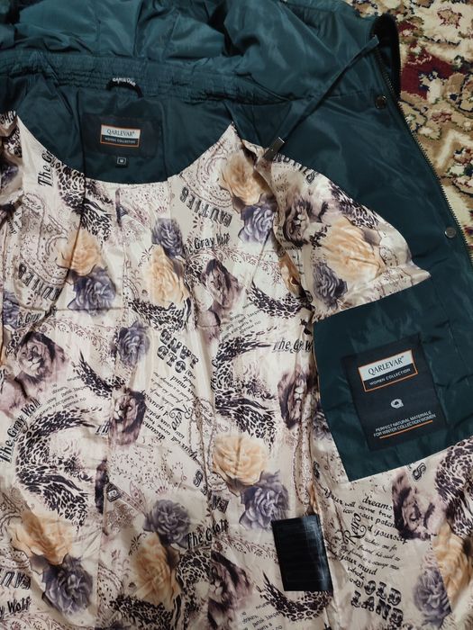 Продается женская куртка.