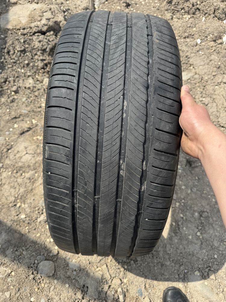 Шины Michelin 265 40 R22