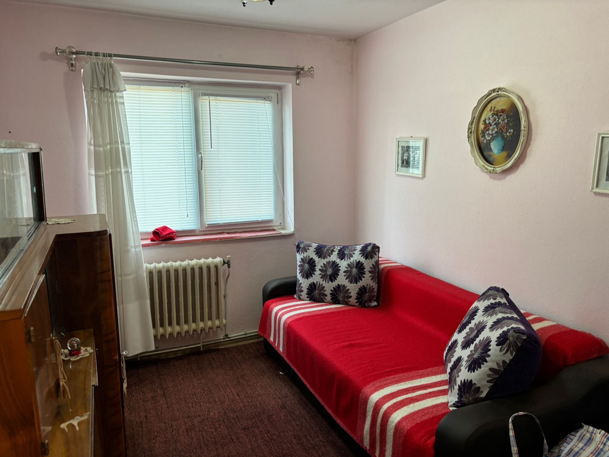 Vând apartament 3 camere