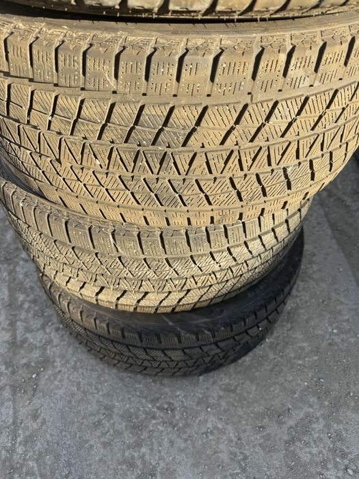 Продам резину на 18r