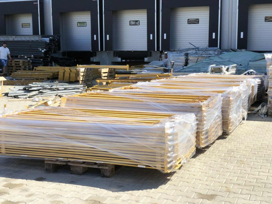 Cele mai eftine rafturi cu polite transport gratuit 134×453