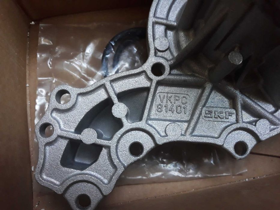 Pompa de apa noua -skf  audi, vw, skoda, seat, ford
