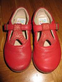 CLARKS червени обувки first shoes 6.5 UK 22 номер