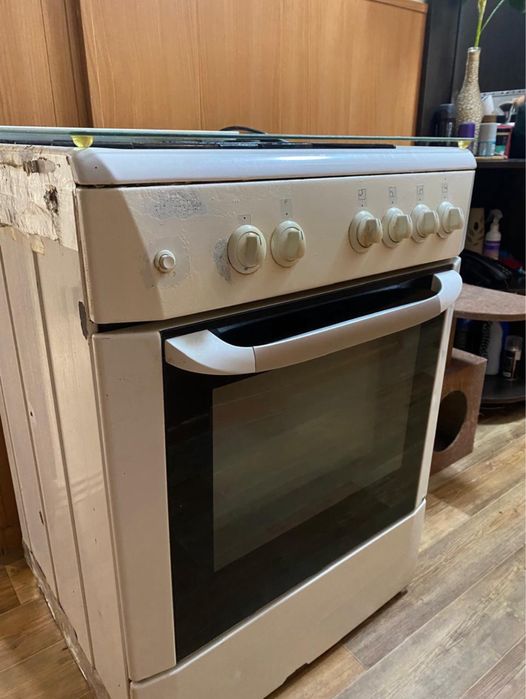 Продается газовая плита