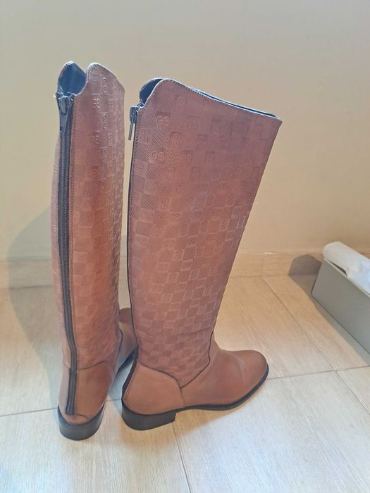 Дамски ботуши естествена кожа 39 номер