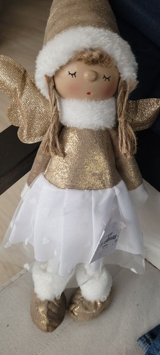 Păpușă deosebita noua