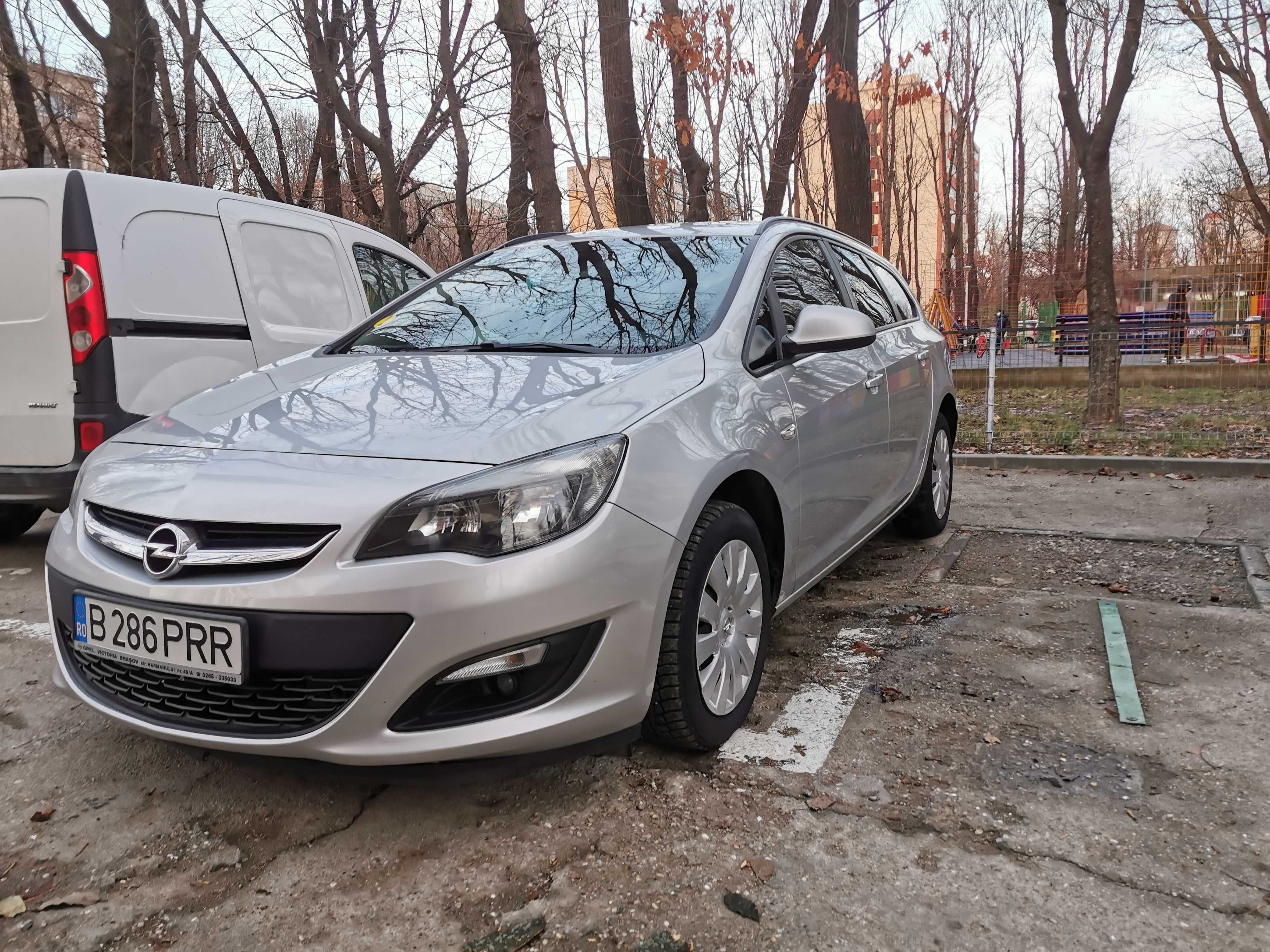 Vand Opel Astra J 2016