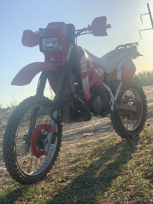 Cross suzuki ts150