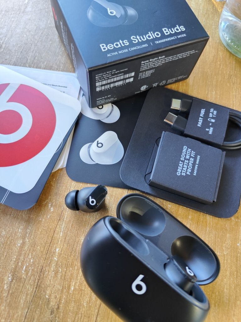 Beats Studio Buds