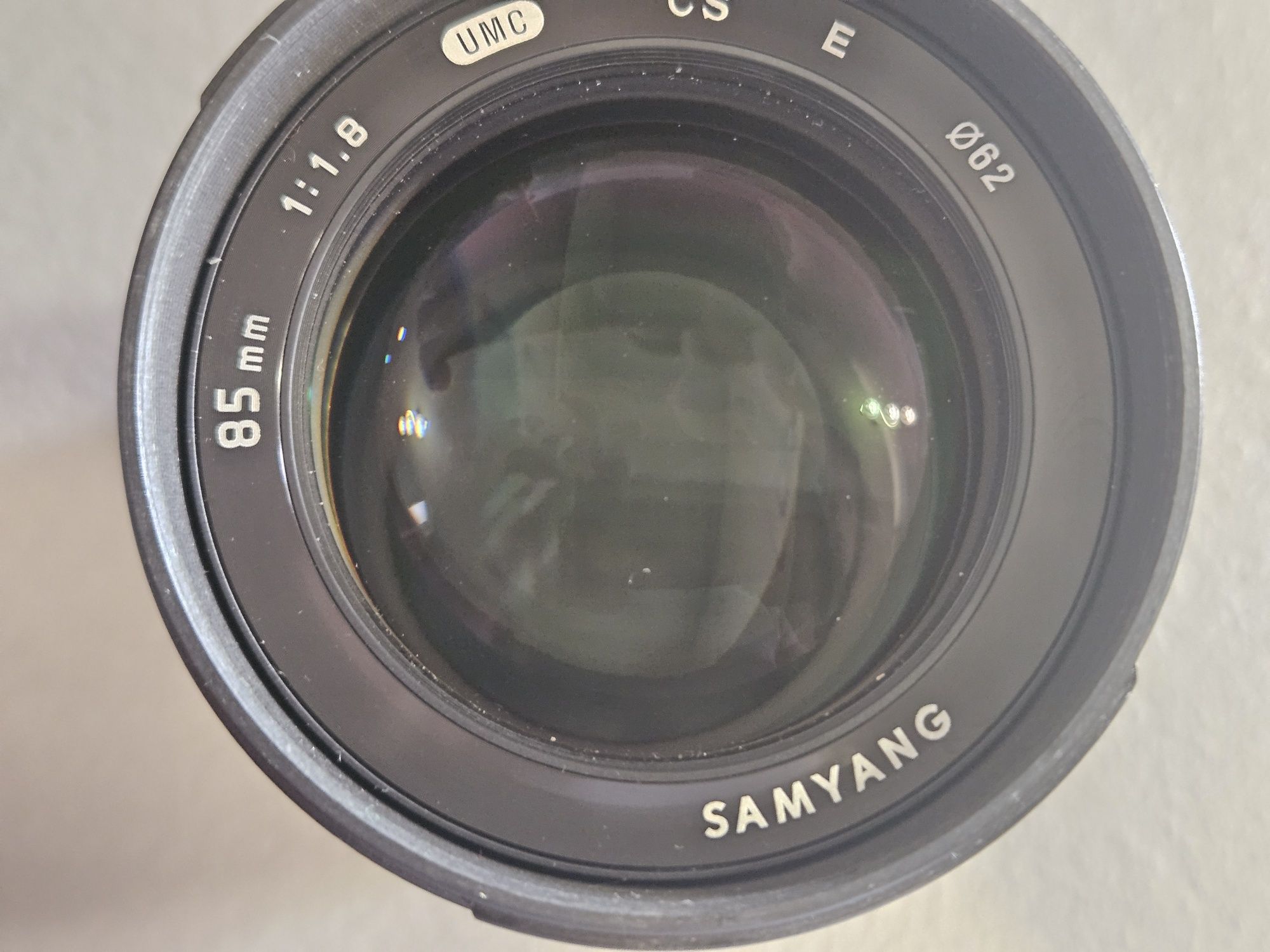 Обектив Samyang 85mm f1.8 UMC CS Sony E