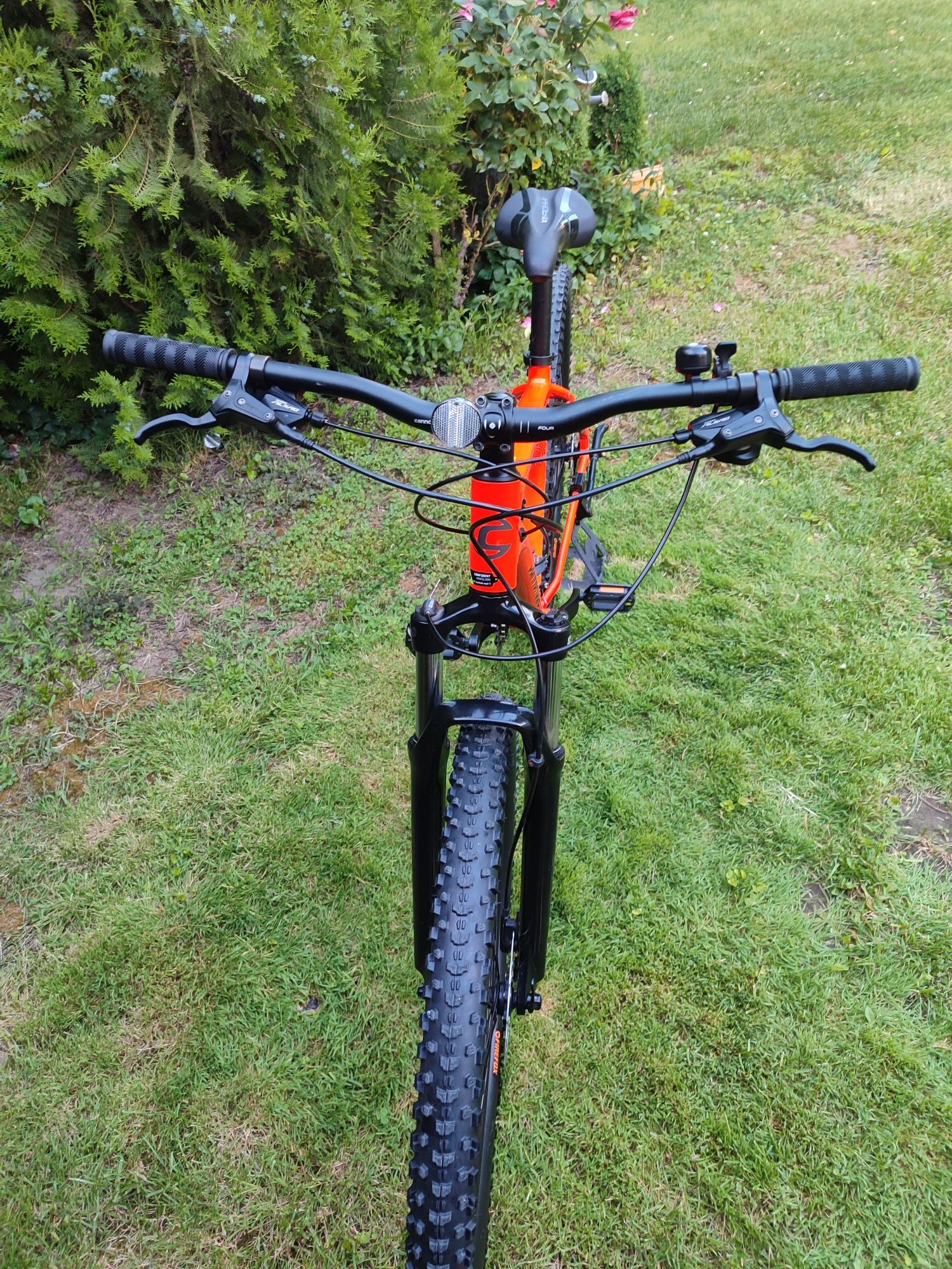 Cannondale Trail 29 цола 2×9 Alivio