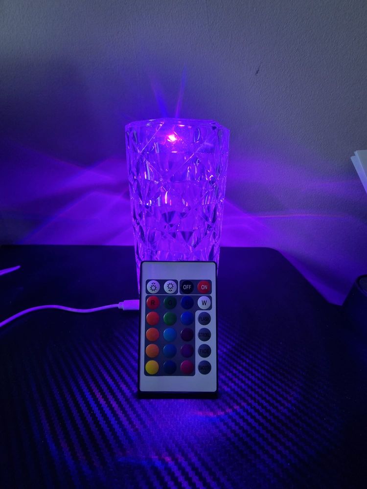 Lampa model crystal RGB cu telecomanda