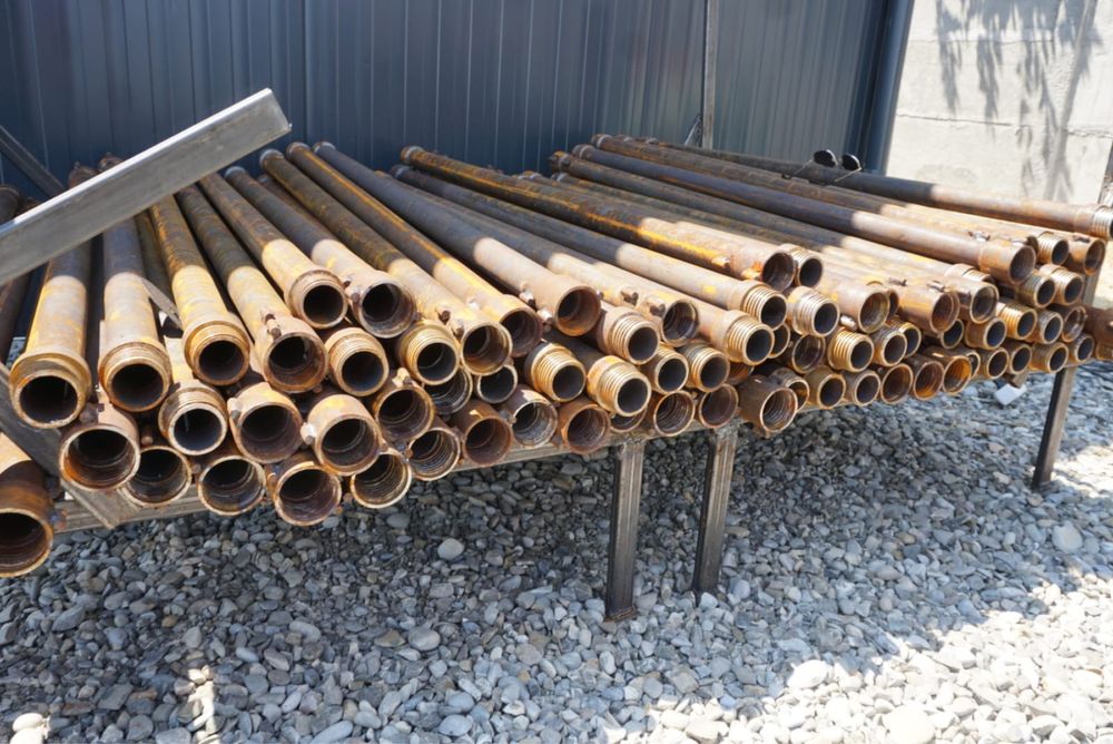 Utilaj forat apa puturi