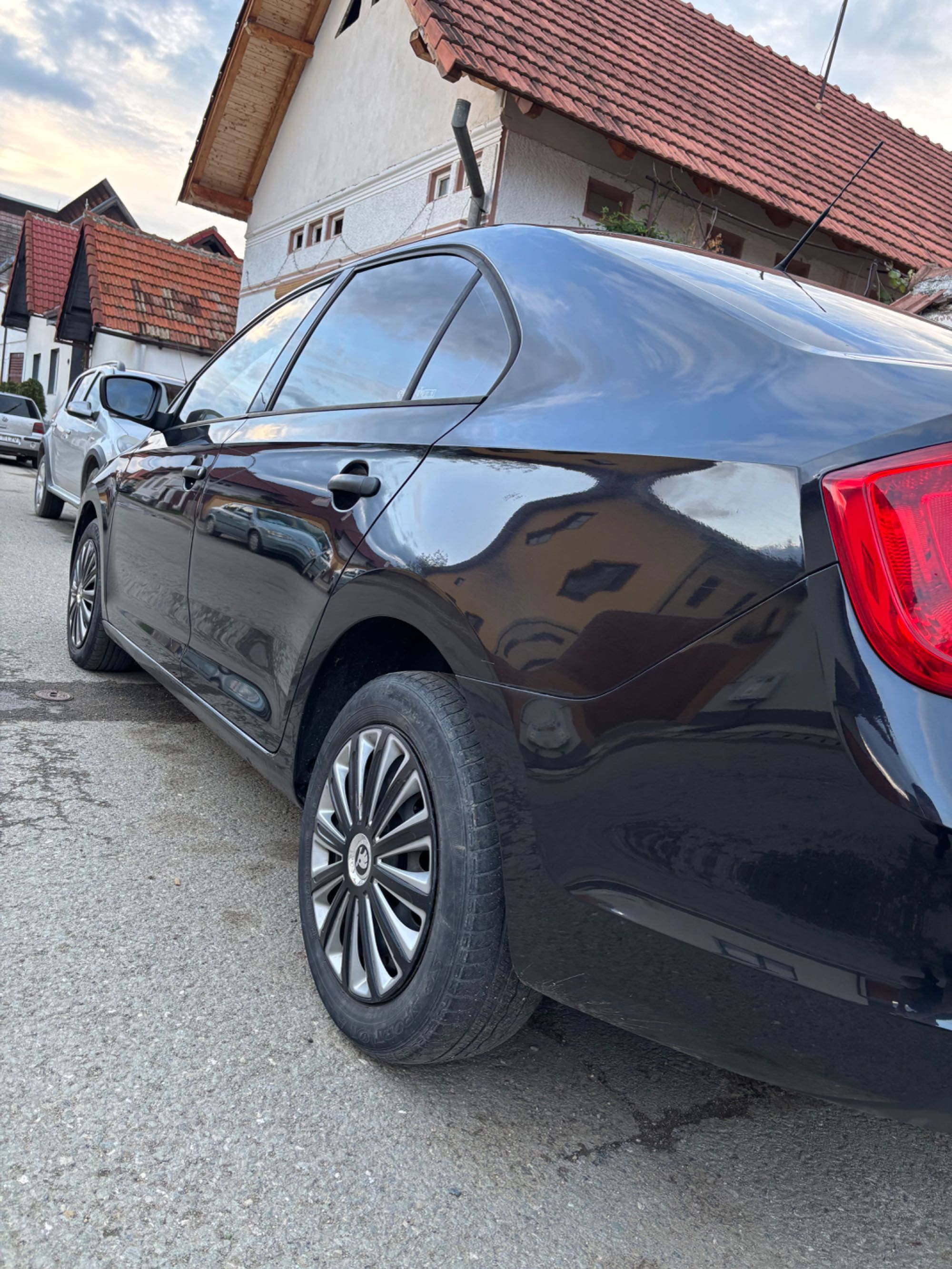 Skoda rapid 2013