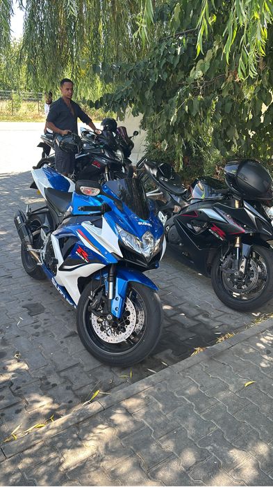 Vand suzuki gsxr 750 din anul2011