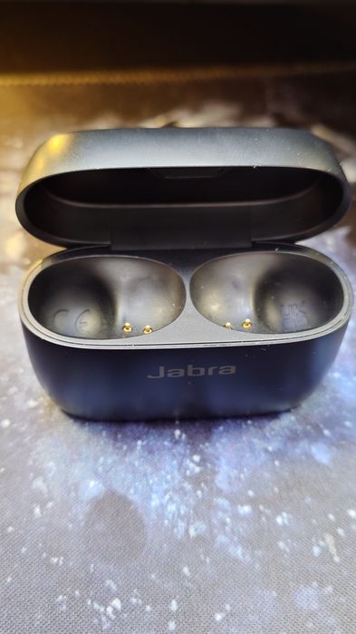 Cutie încărcare Jabra elite 10 fără căști