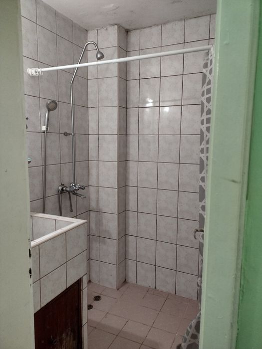 Продавам двустаен апартамент