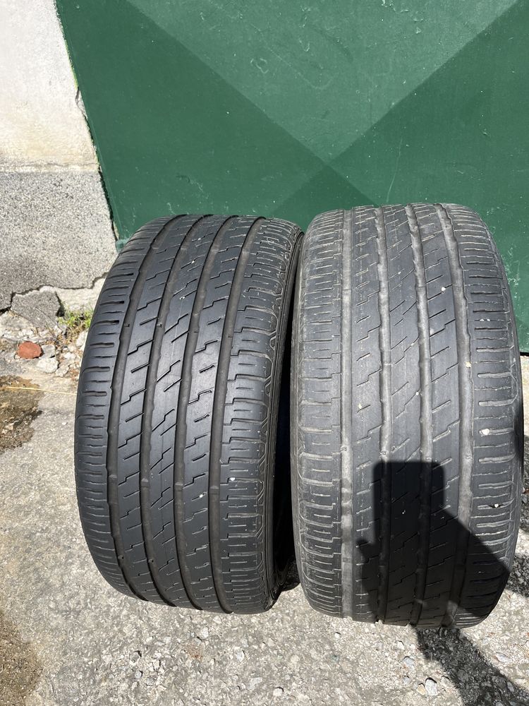 Гуми 245/40R18