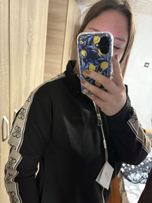 Trening de femei guess