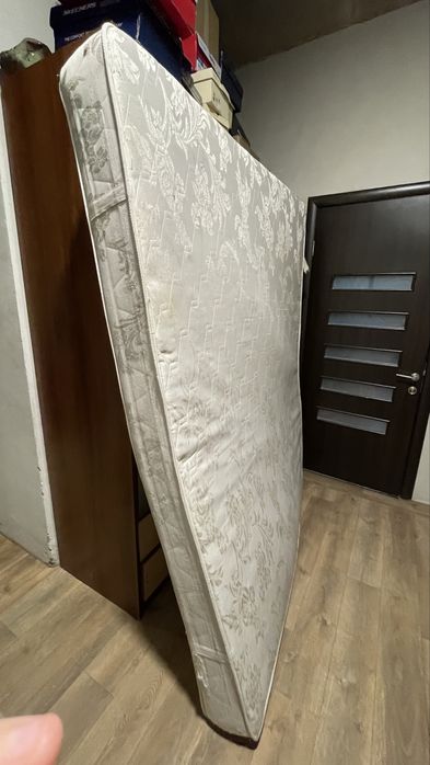 Матрас/Матрац 200см на 160см