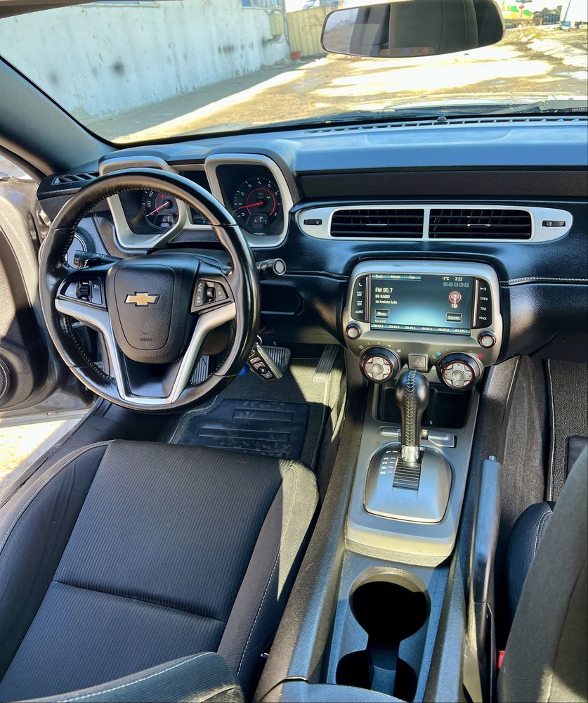 Chavrolet Camaro RS