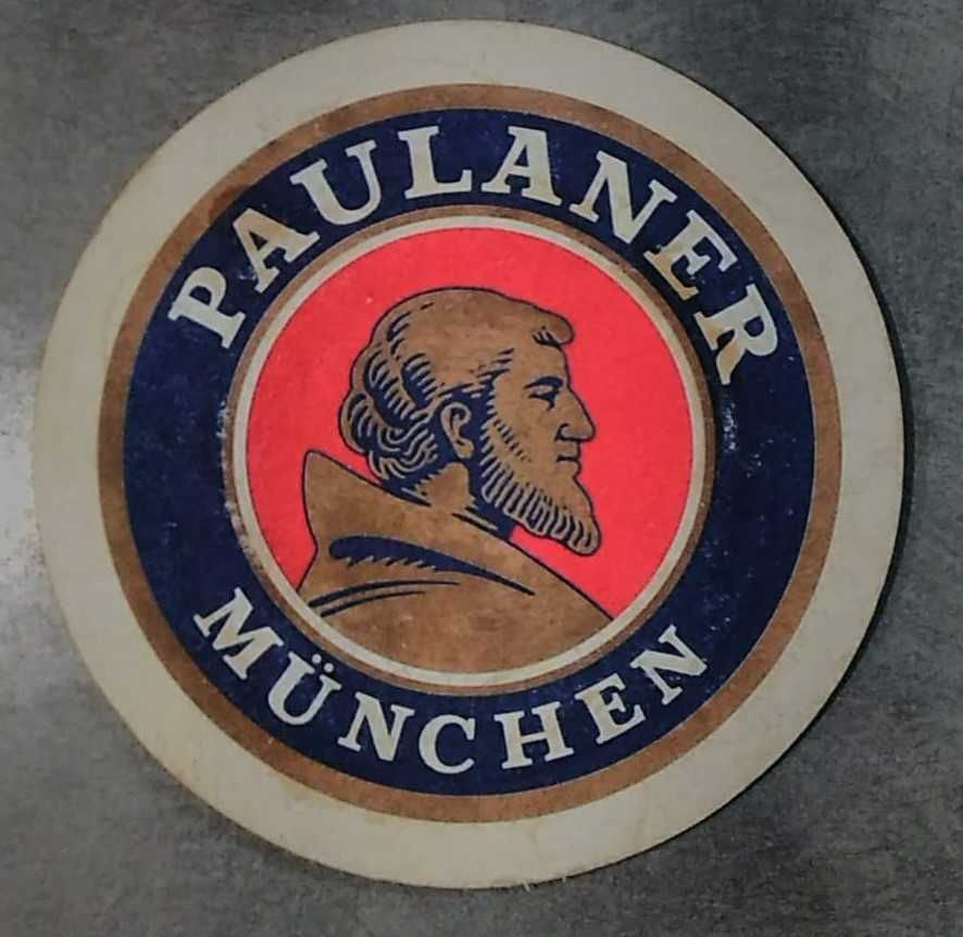 Костър на бира fohrenburger и paulaner