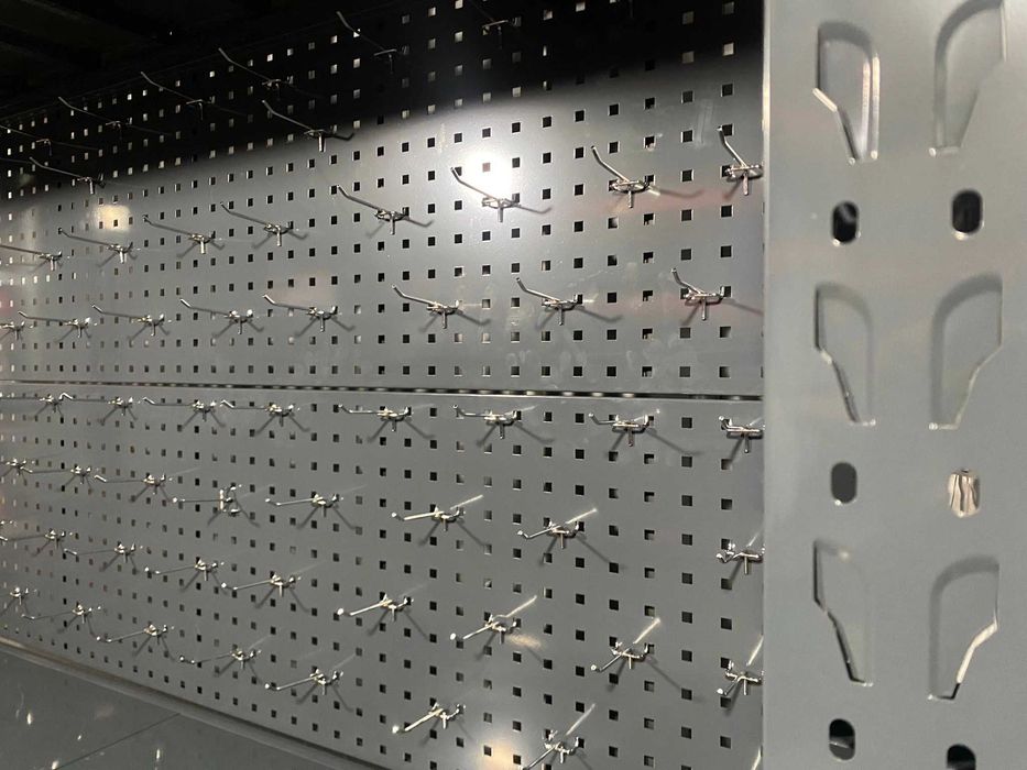 Метален стелаж за инструменти Super Strong бял и сив цвят