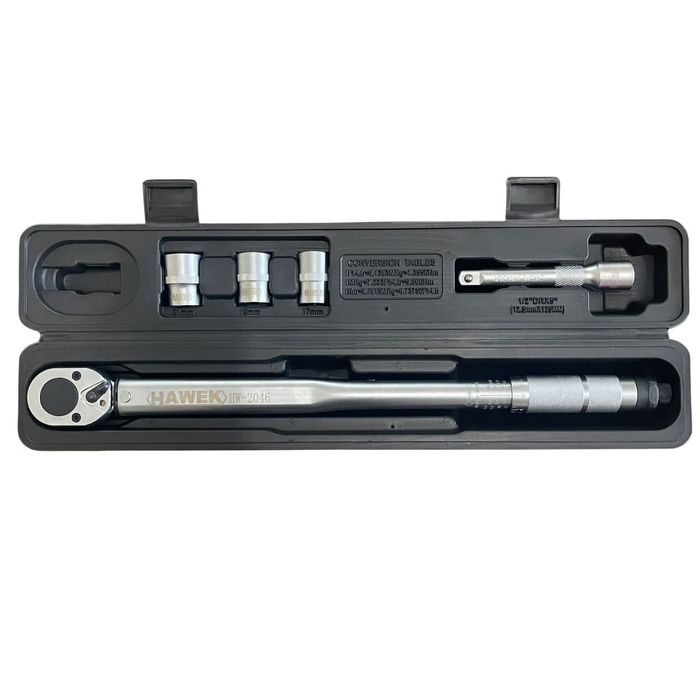 Динамометричен ключ с вложки и удължител 1/2 28 – 210 Nm  17 19 21мм