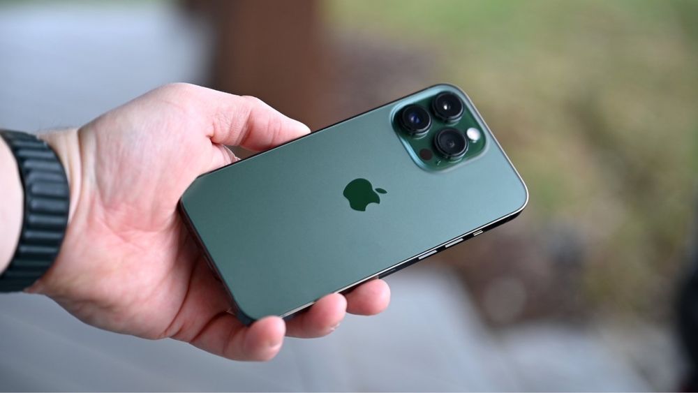 Iphone 13 pro green ideal yengi karopka dakumenti bor batergi 100%