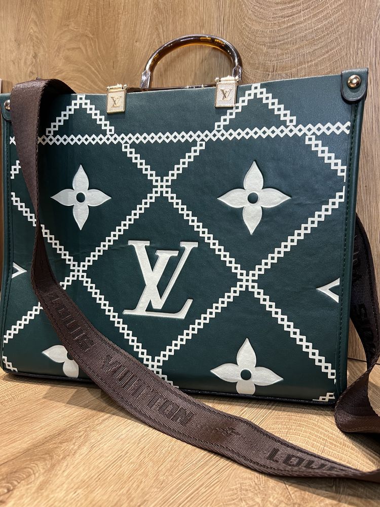 Louis Vuitton чанта