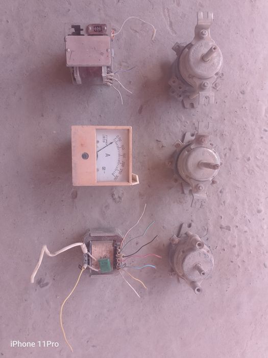 Transformator (220V → 12V va boshqa chiqishlar)