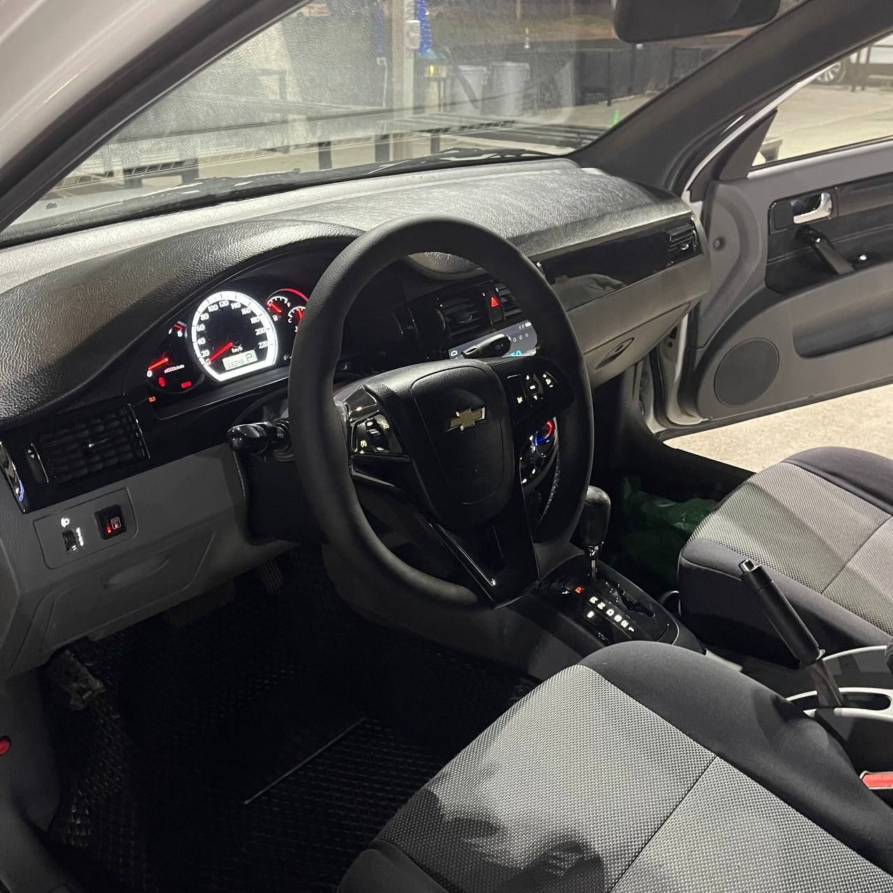 Ласетти автомат сотилади Lasetti Lacetti 
Пропан газ