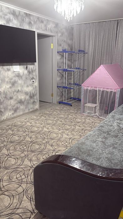 Продаю 4х комнатную квартиру.