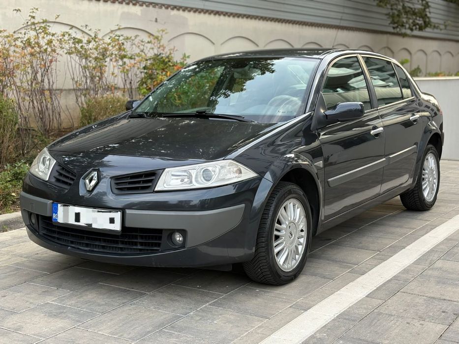 Exemplar Renault Megane Privilege//