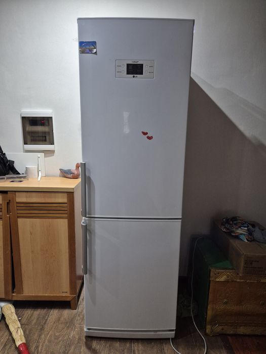 Продаю Холодильник
