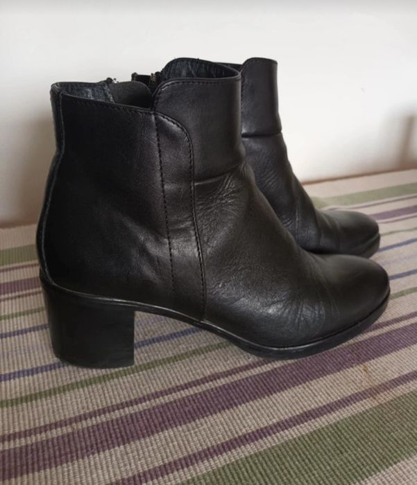 Ghete piele naturală, 37