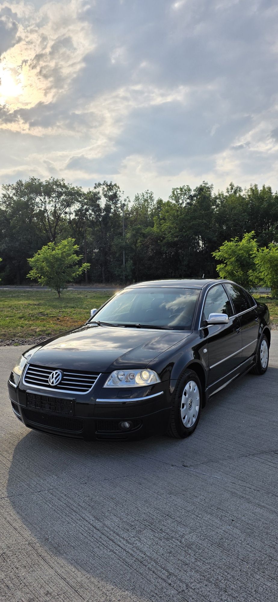 Vw Passat HighLine Limuzina 1.9 Tdi 131 cp