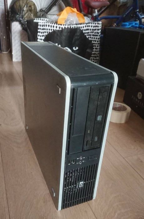Компютър HP 8200