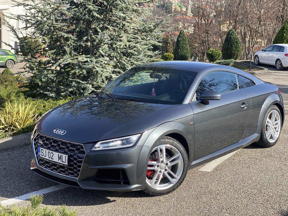 Audi TT  2,0 TDI coupe SLine Virtual Bord