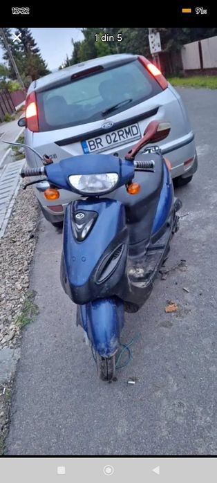 Vând scuter gy6 4t