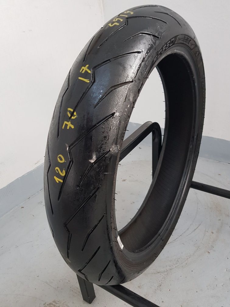 Anvelopa moto 120 70 17 Pirelli rosso 3 dot 4919