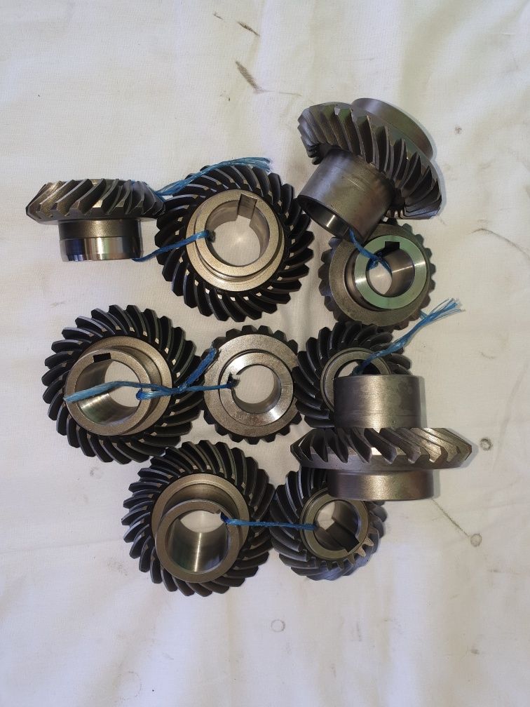 Pinion cositoare Deutz Fhar KM24