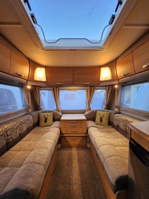 Rulota Swift Challenger,Matrimonial,Mover,Cort Aer,4-5pers,Dus separat