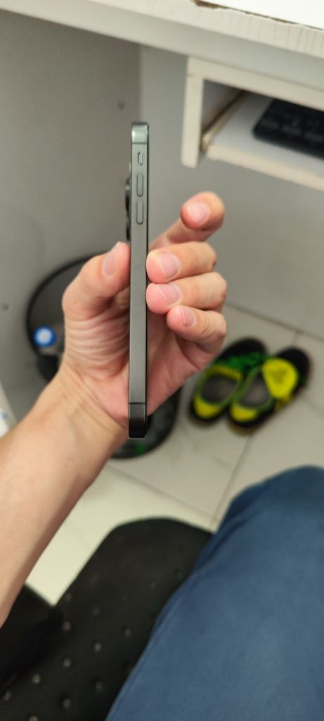 Iphone XR.     15 pro korpis