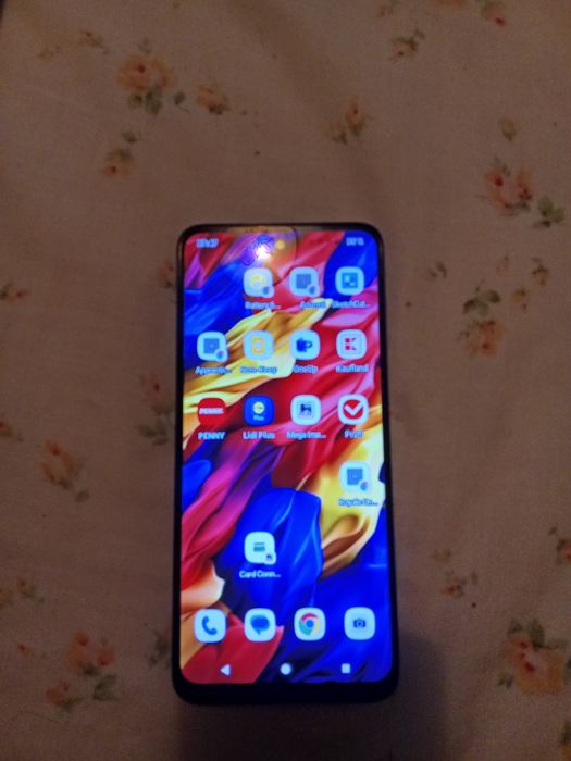 Motorola G13 lavender blue