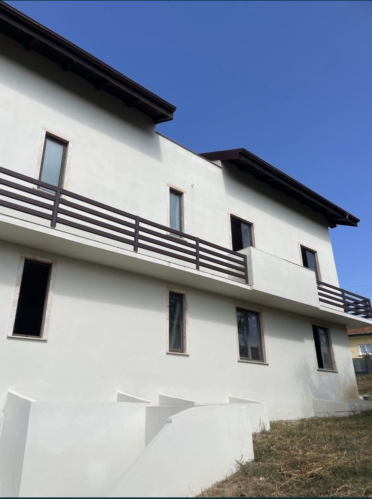 Casa Bujoreni 7km de Rm Valcea, pretabila pensiune 9 camere