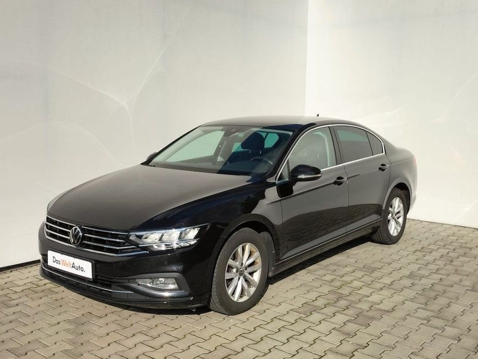 Volkswagen Passat Volkswagen Passat 2021 - via workleto.com