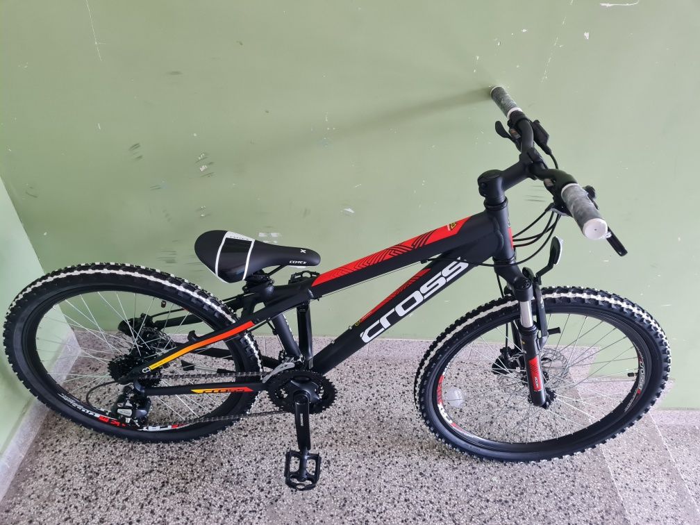Продавам ЧИСТО НОВ Cross Gravito 24 детско алуминиево колело/велосипед