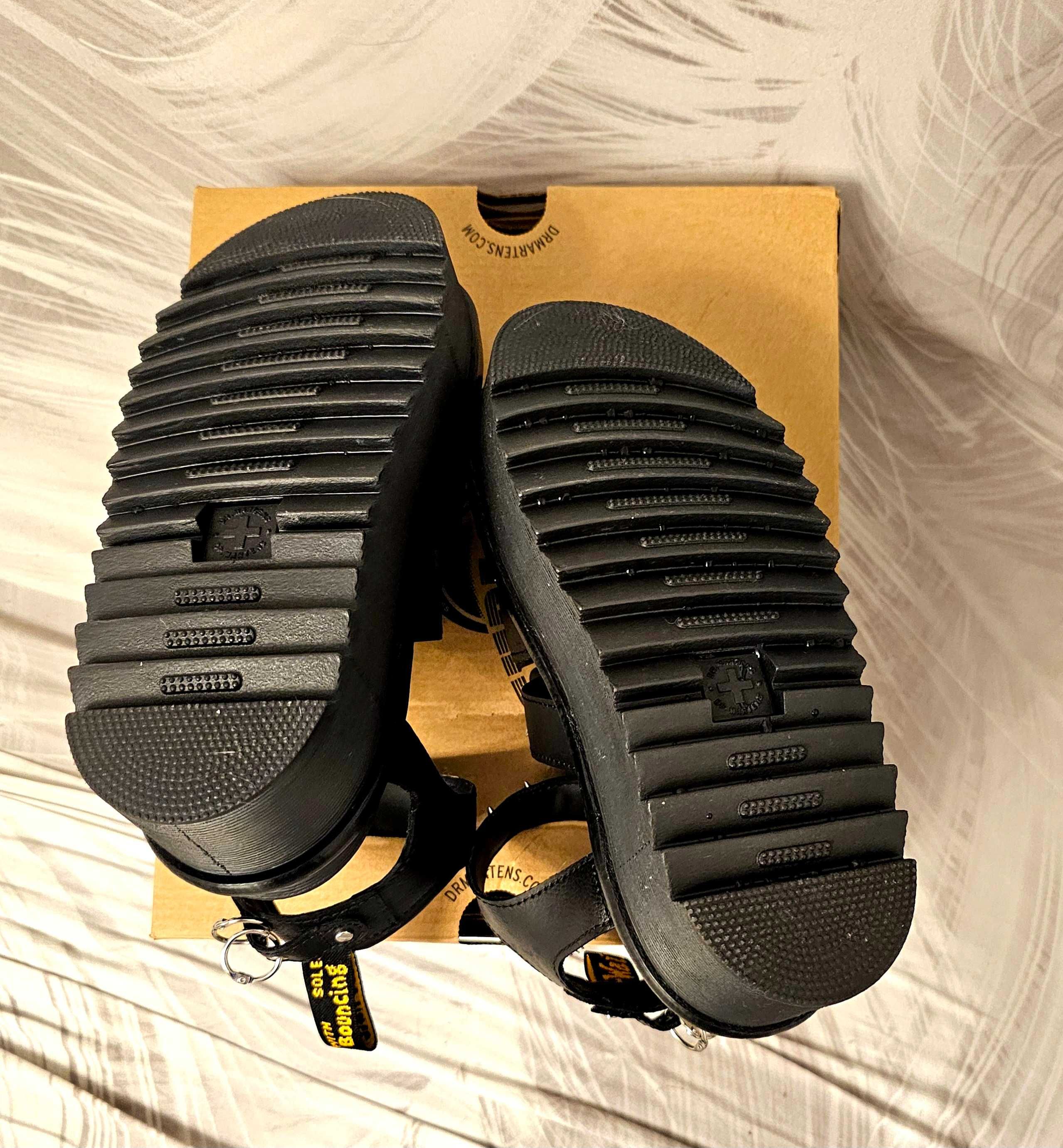 Sandale Dr Martens Blaire Quad  37 noi 340 lei