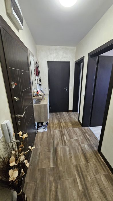 Продава се Тристаен апартамент в Варна, Цветен квартал - 93 кв.м за 2151 €/кв.м - Снимка #6